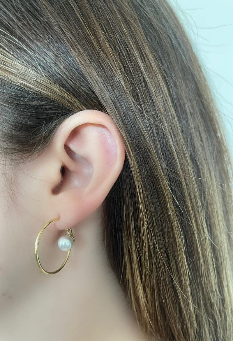 Round Hoop Pearl Earrings
