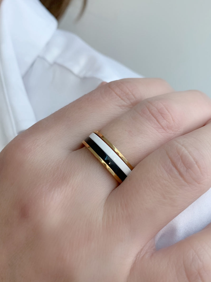 Billie Black Ceramic Ring