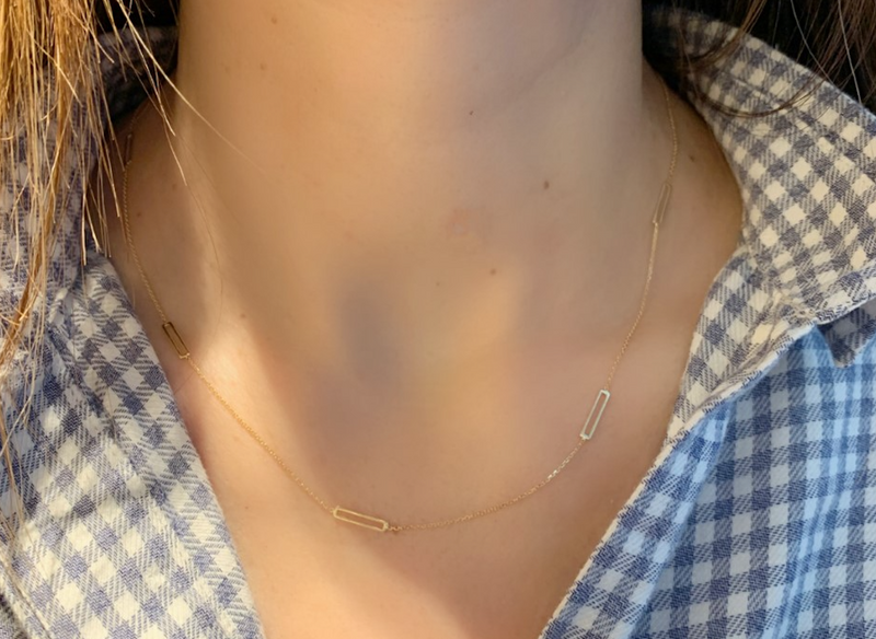Delicate Gold Rectangular Chain Necklace